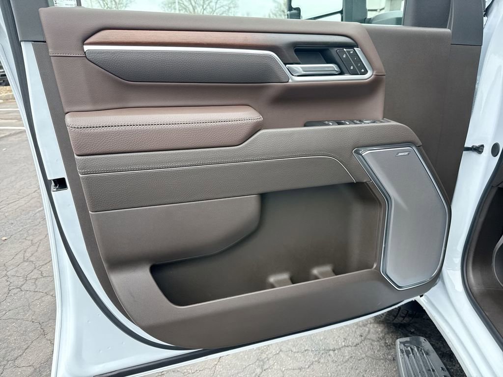 New 2026 GMC Sierra 3500 Denali w/ Denali Reserve Package image 23