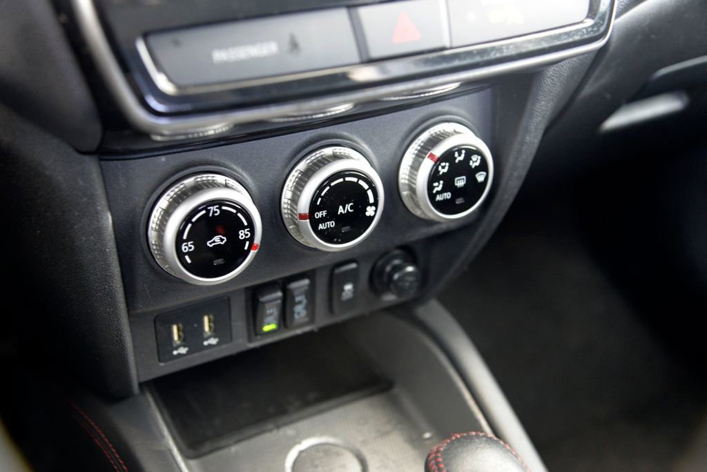 Used 2021 Mitsubishi Outlander Sport LE image 24