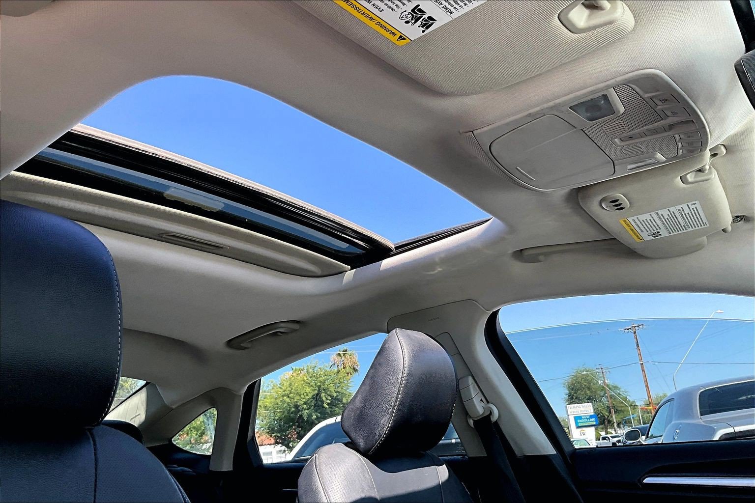 Used 2020 Ford Fusion Titanium AWD/4WD image 15