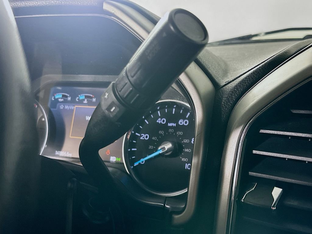 Used 2021 Ford F250 Lariat image 32