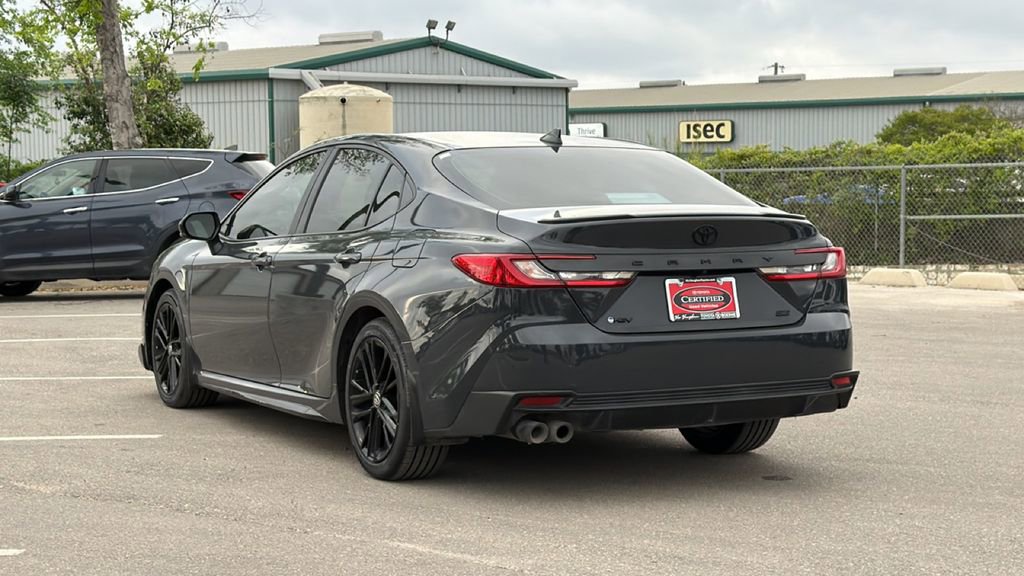Certified 2025 Toyota Camry SE w/ Convenience Package image 9