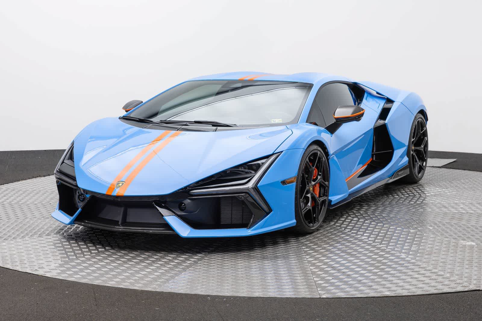 Used 2024 Lamborghini Revuelto AWD/4WD video 1