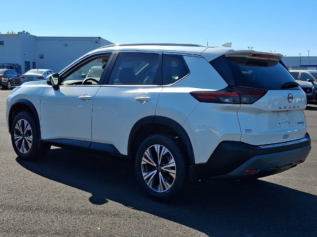 Certified 2023 Nissan Rogue SV w/ SV Premium B Package AWD/4WD image 4