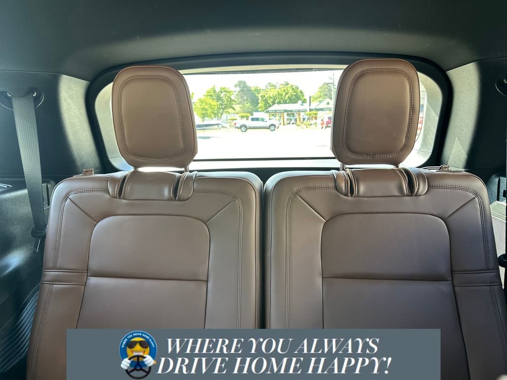 Used 2023 Lincoln Aviator Reserve w/ Equipment Group 201A image 28