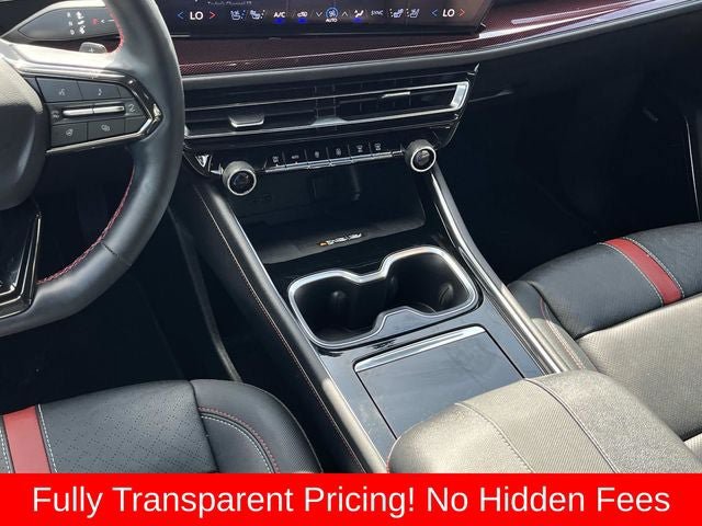 Used 2026 Chevrolet Traverse RS AWD/4WD image 14