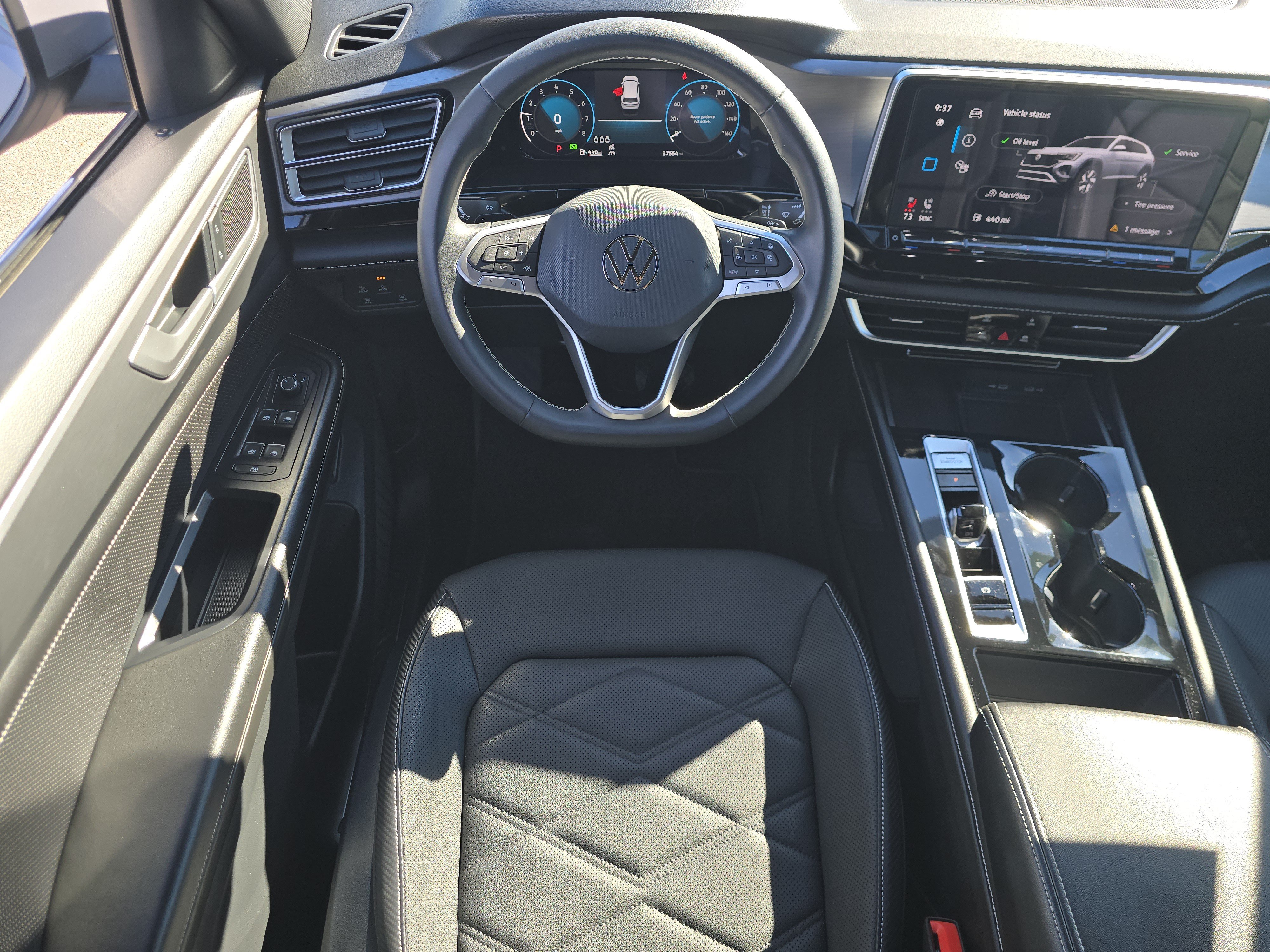 Used 2024 Volkswagen Atlas Cross Sport SE FWD image 20