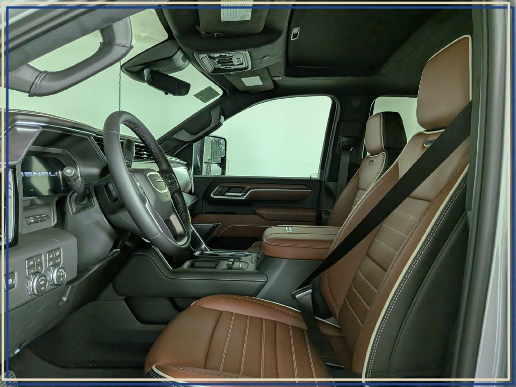 New 2026 GMC Sierra 3500 Denali Ultimate AWD/4WD image 14
