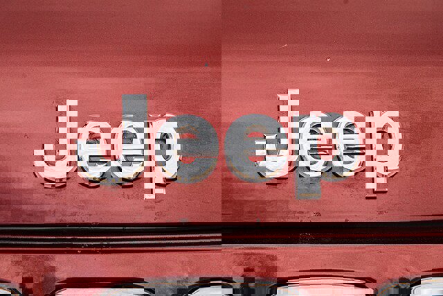 Used 2016 Jeep Compass Latitude image 15