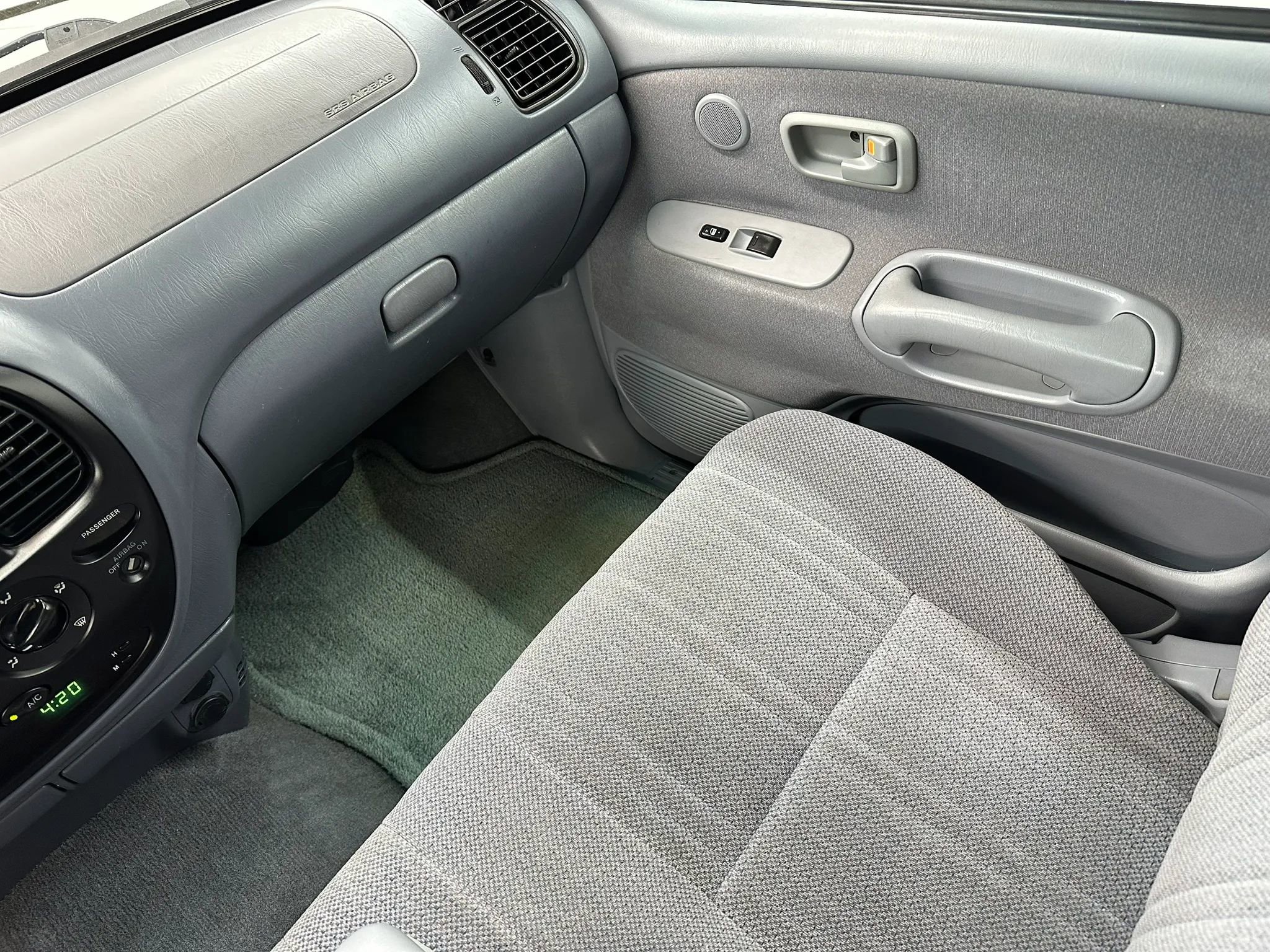 Used 2000 Toyota Tundra SR5 RWD image 26