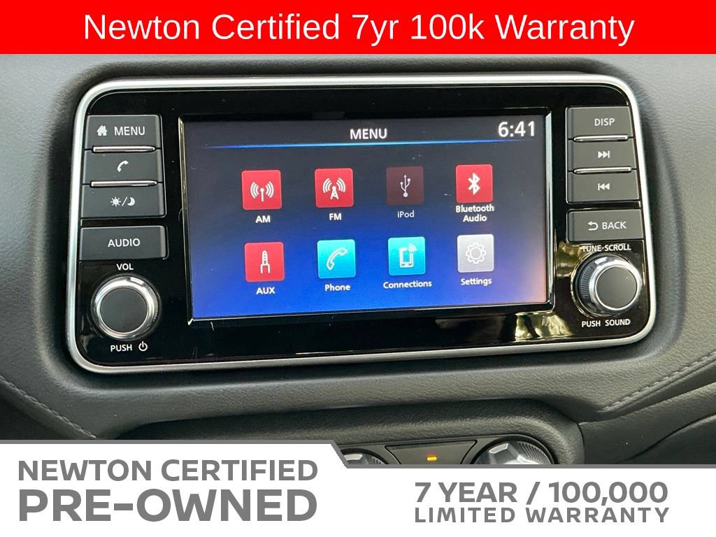 Used 2025 Nissan Versa S w/ Trunk Package FWD image 24
