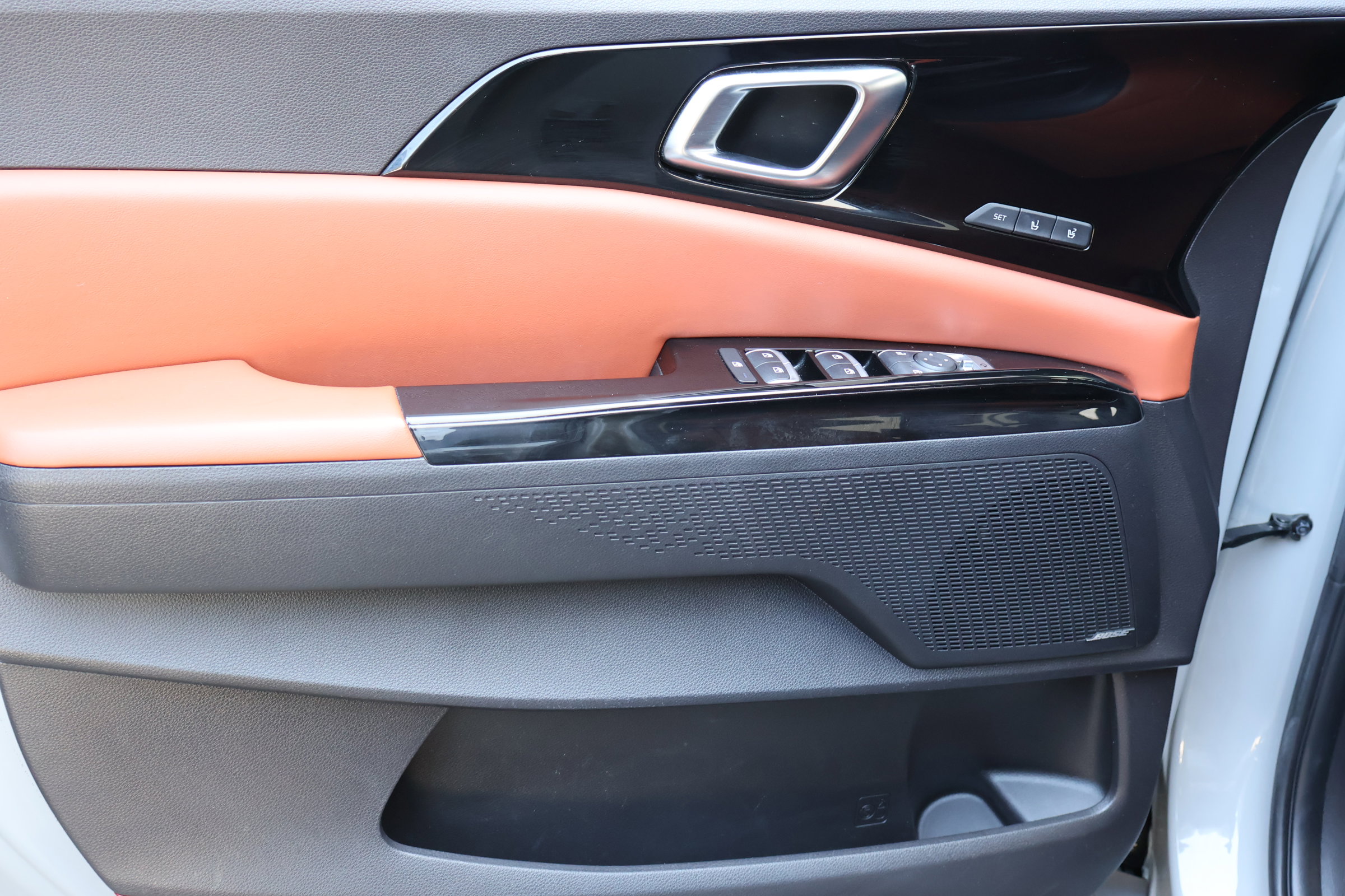 Used 2022 Kia Carnival SX Prestige FWD image 13