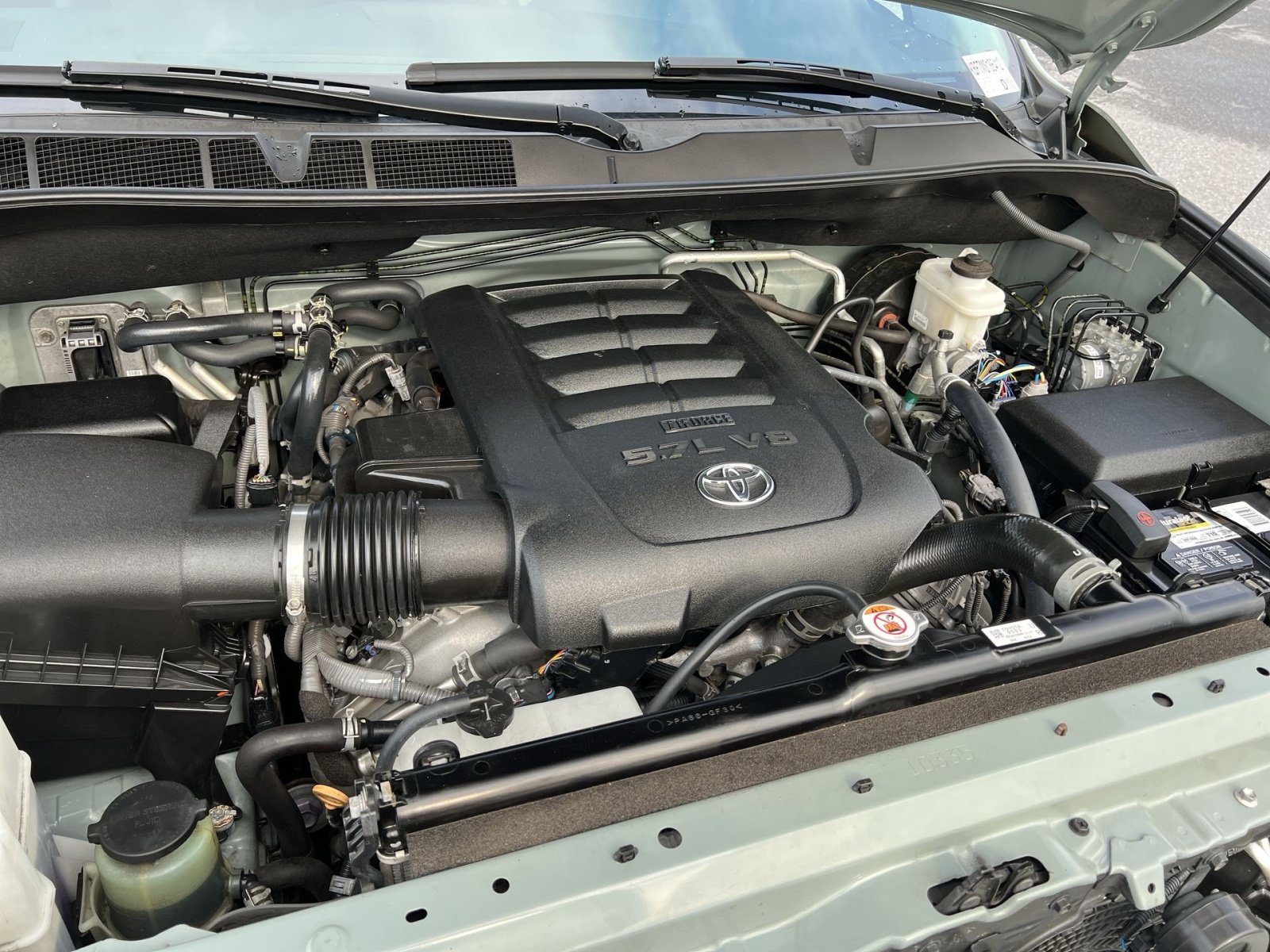 Used 2021 Toyota Sequoia TRD Pro AWD/4WD image 28