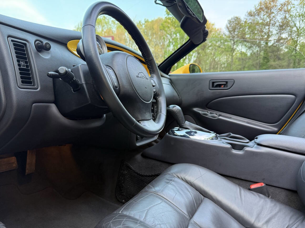 Used 2000 Plymouth Prowler RWD image 29
