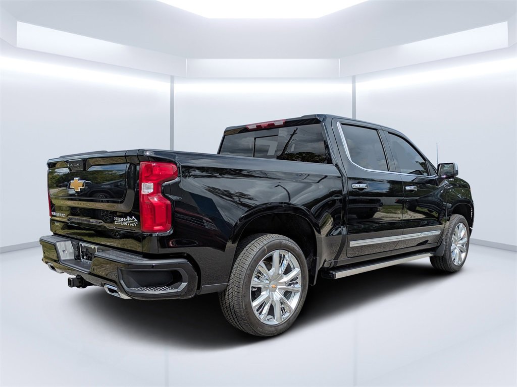 New 2026 Chevrolet Silverado 1500 High Country image 3