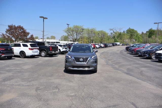 Used 2021 Nissan Rogue Platinum AWD/4WD image 10