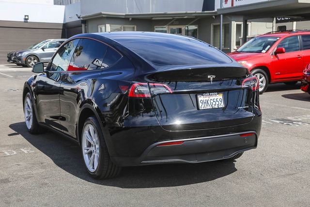 Used 2023 Tesla Model Y Long Range image 8