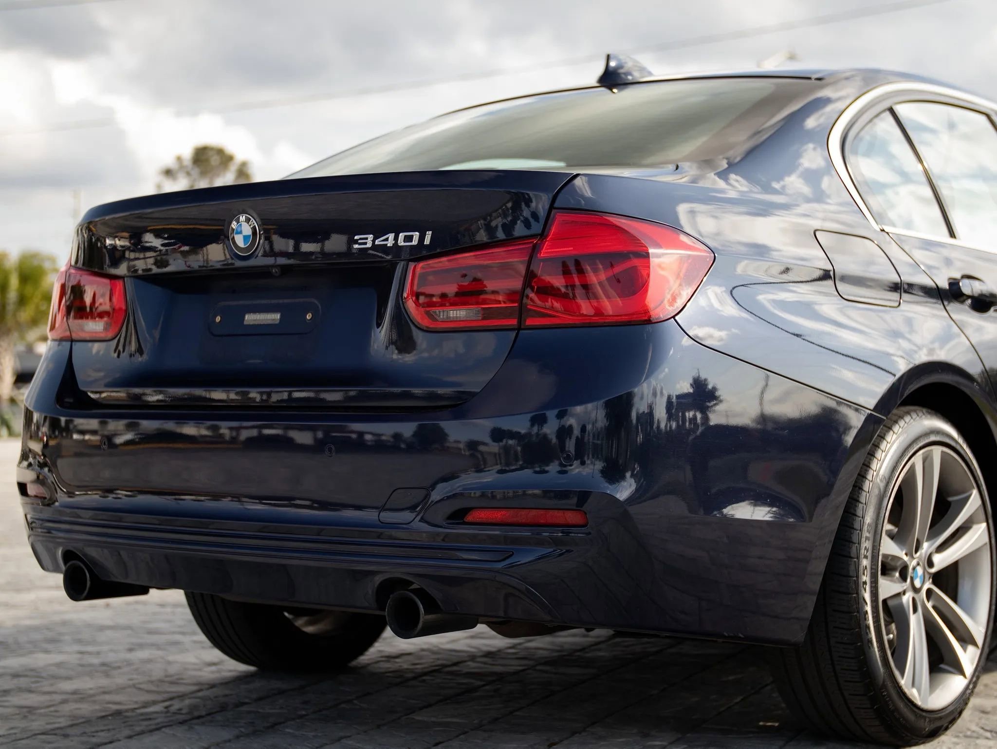 Used 2016 BMW 340i Sedan image 15