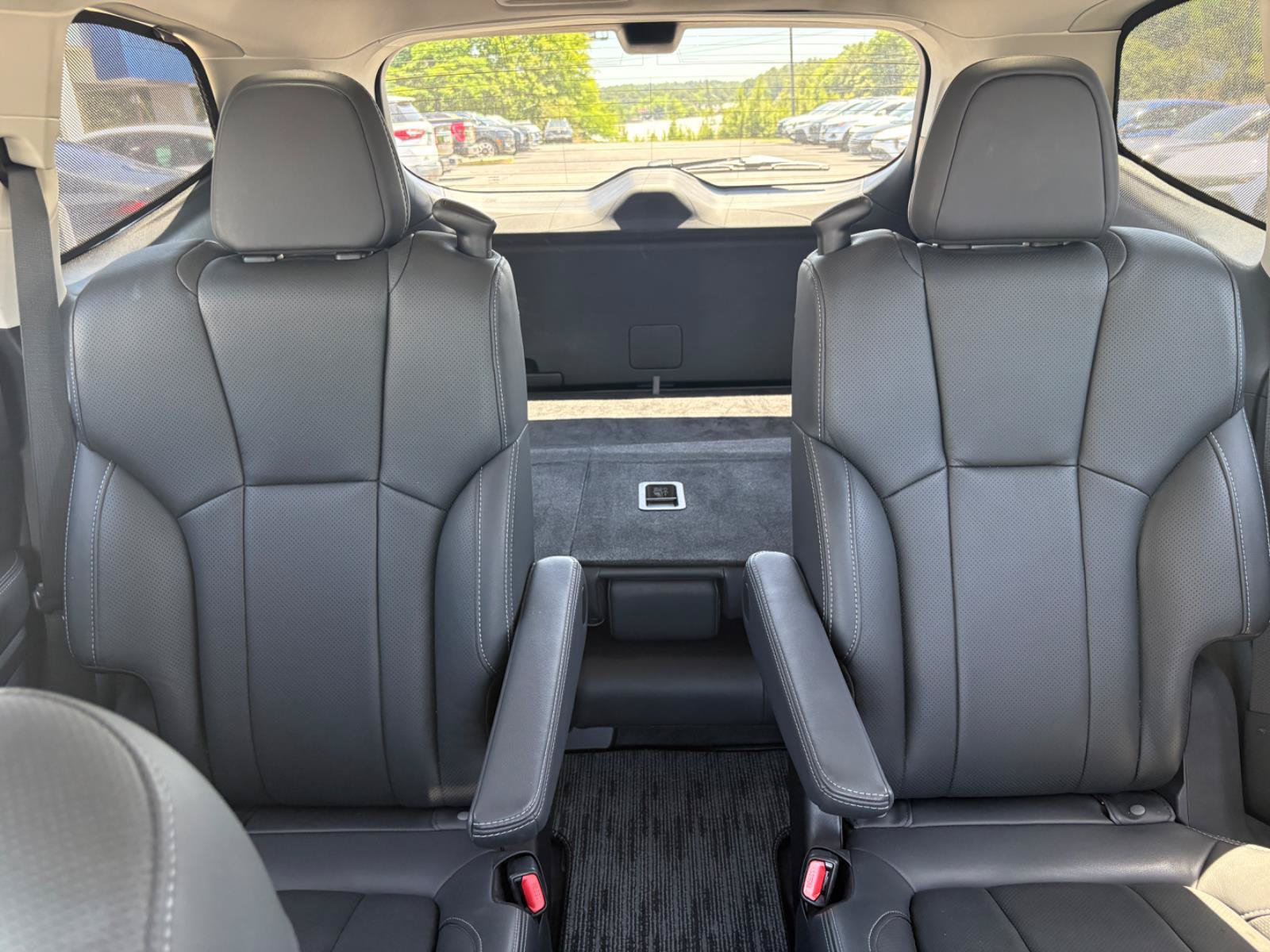Used 2023 Subaru Ascent Touring AWD/4WD image 23