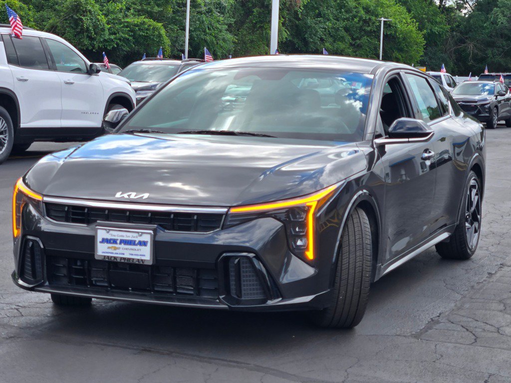 Used 2025 Kia K4 GT-Line FWD image 5
