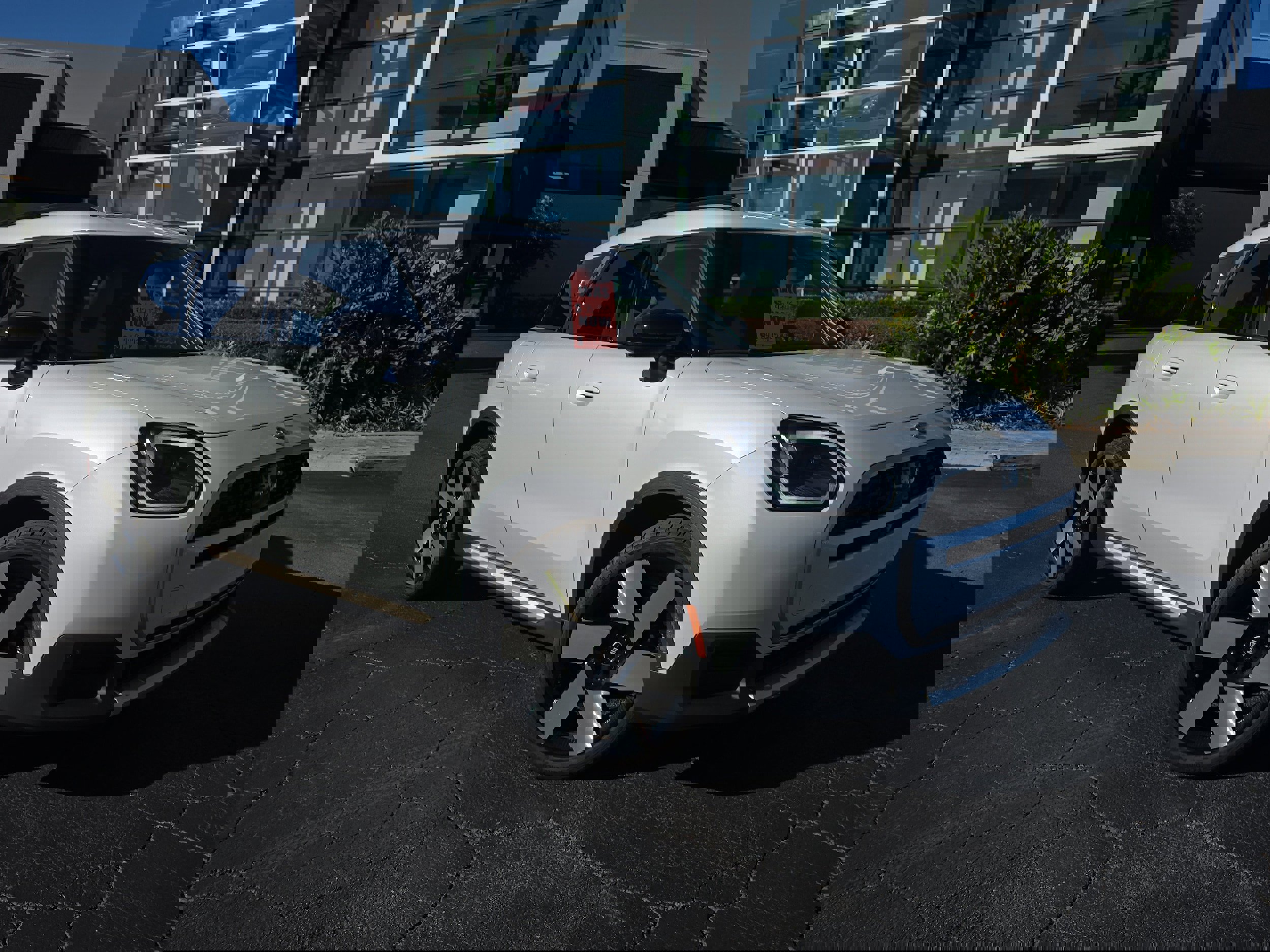 Certified 2025 MINI Cooper Countryman S w/ Comfort Package Max image 29