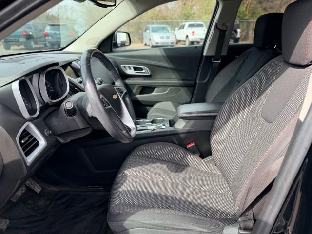 Used 2017 Chevrolet Equinox LT w/ Convenience Package image 6