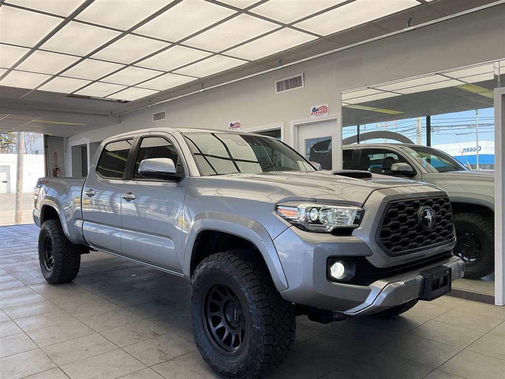 Used 2021 Toyota Tacoma TRD Sport image 1