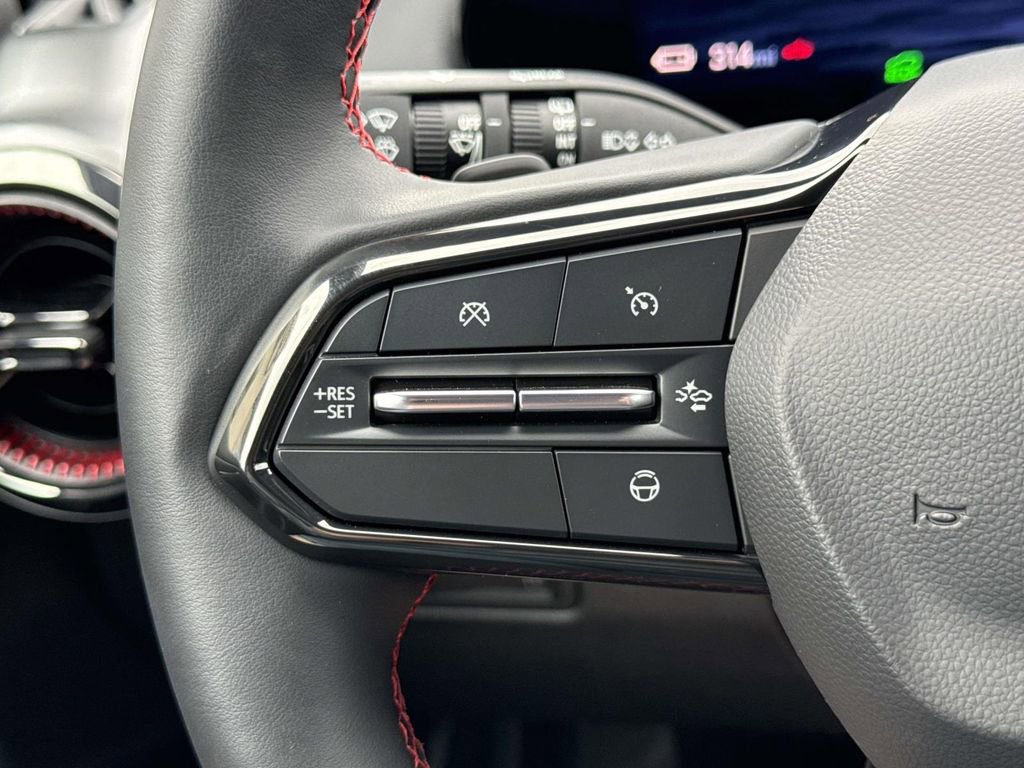 Used 2024 Chevrolet Equinox EV RS image 36