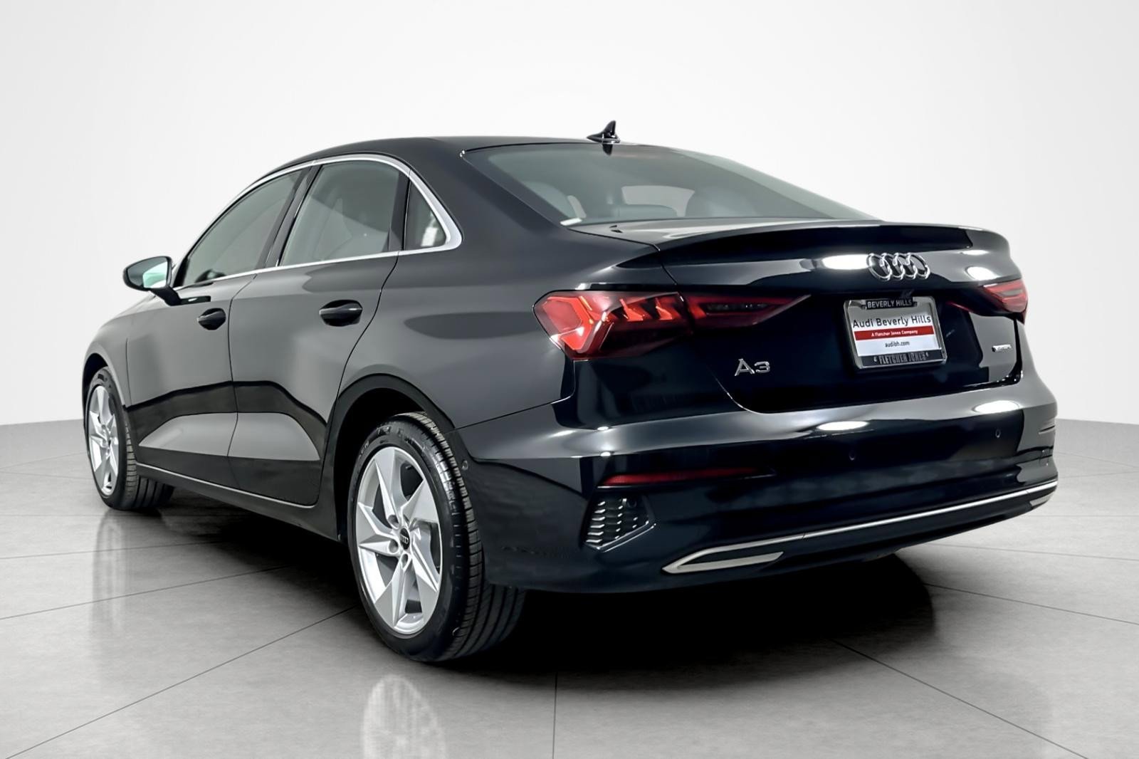 Used 2024 Audi A3 2.0T Premium Plus w/ Premium Plus Package AWD/4WD image 3