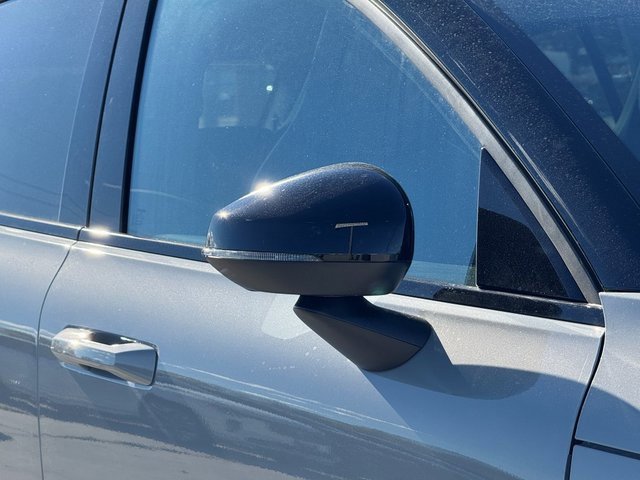 New 2026 Volvo EX30 Plus image 5