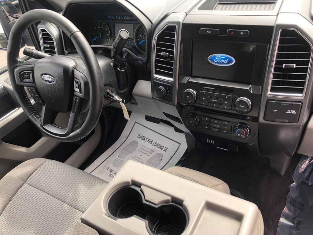 Used 2017 Ford F150 XLT w/ Equipment Group 302A Luxury image 29