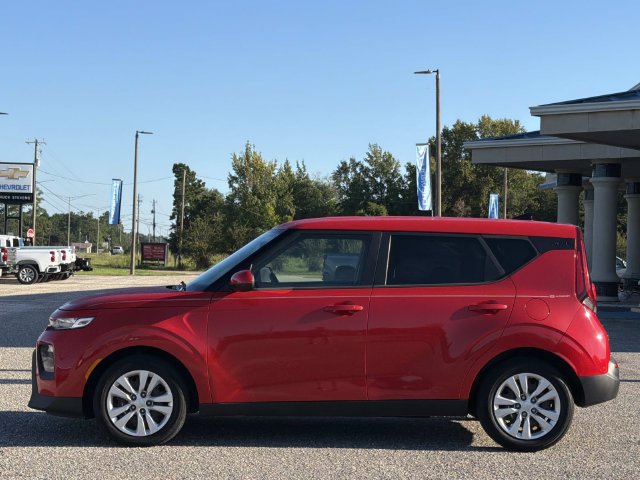 Used 2020 Kia Soul LX FWD image 10