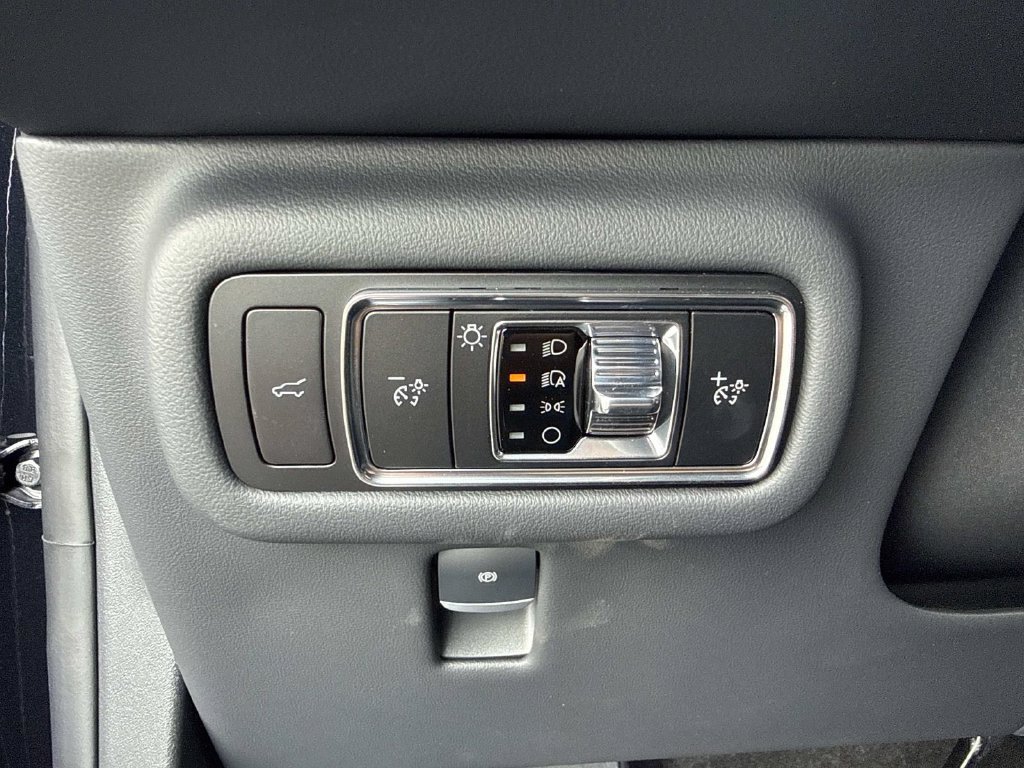 New 2026 Lincoln Nautilus Reserve w/ Jet Appearance Package AWD/4WD image 32