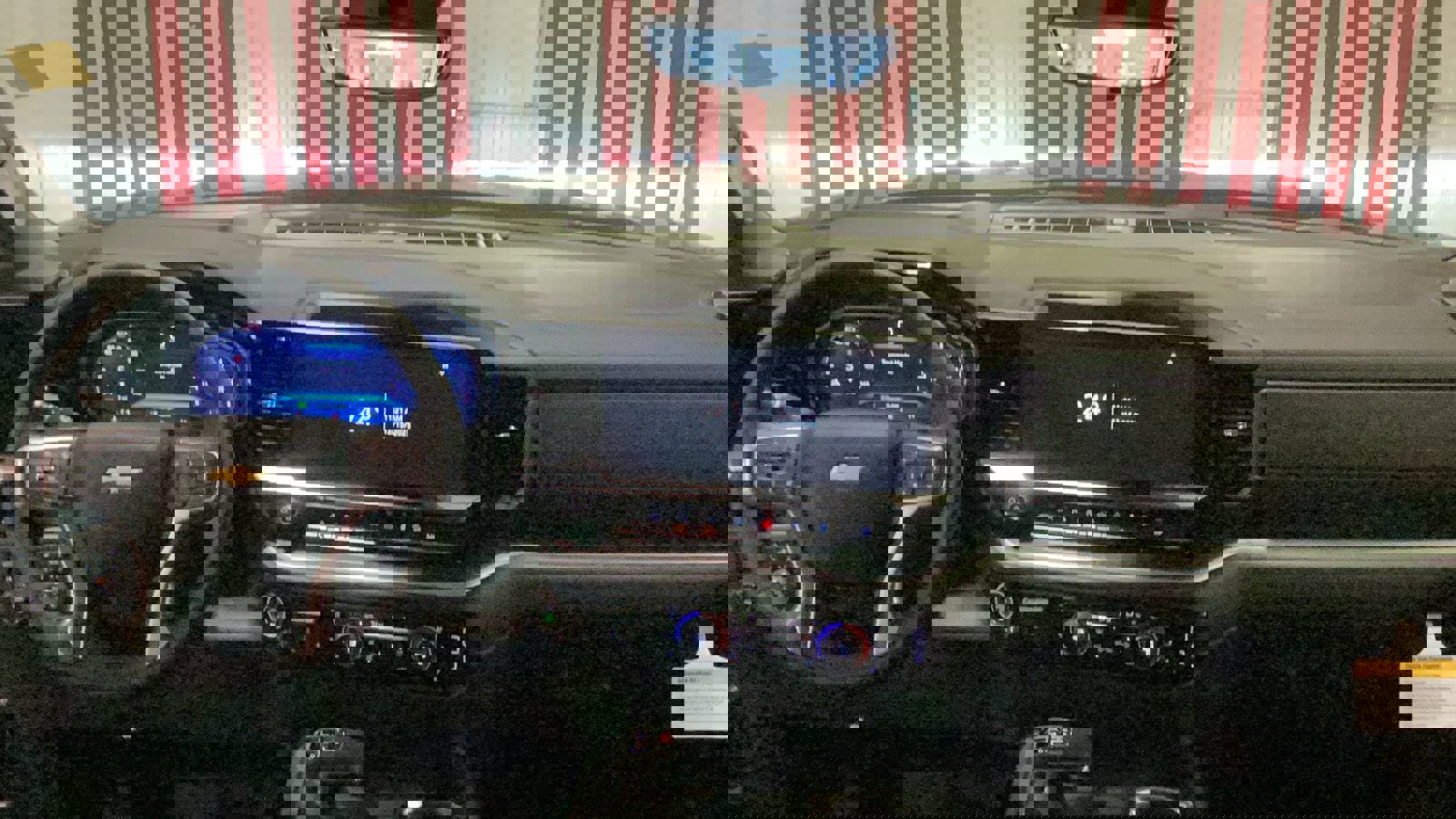 New 2026 Chevrolet Silverado 1500 LTZ w/ LTZ Premium Package image 13