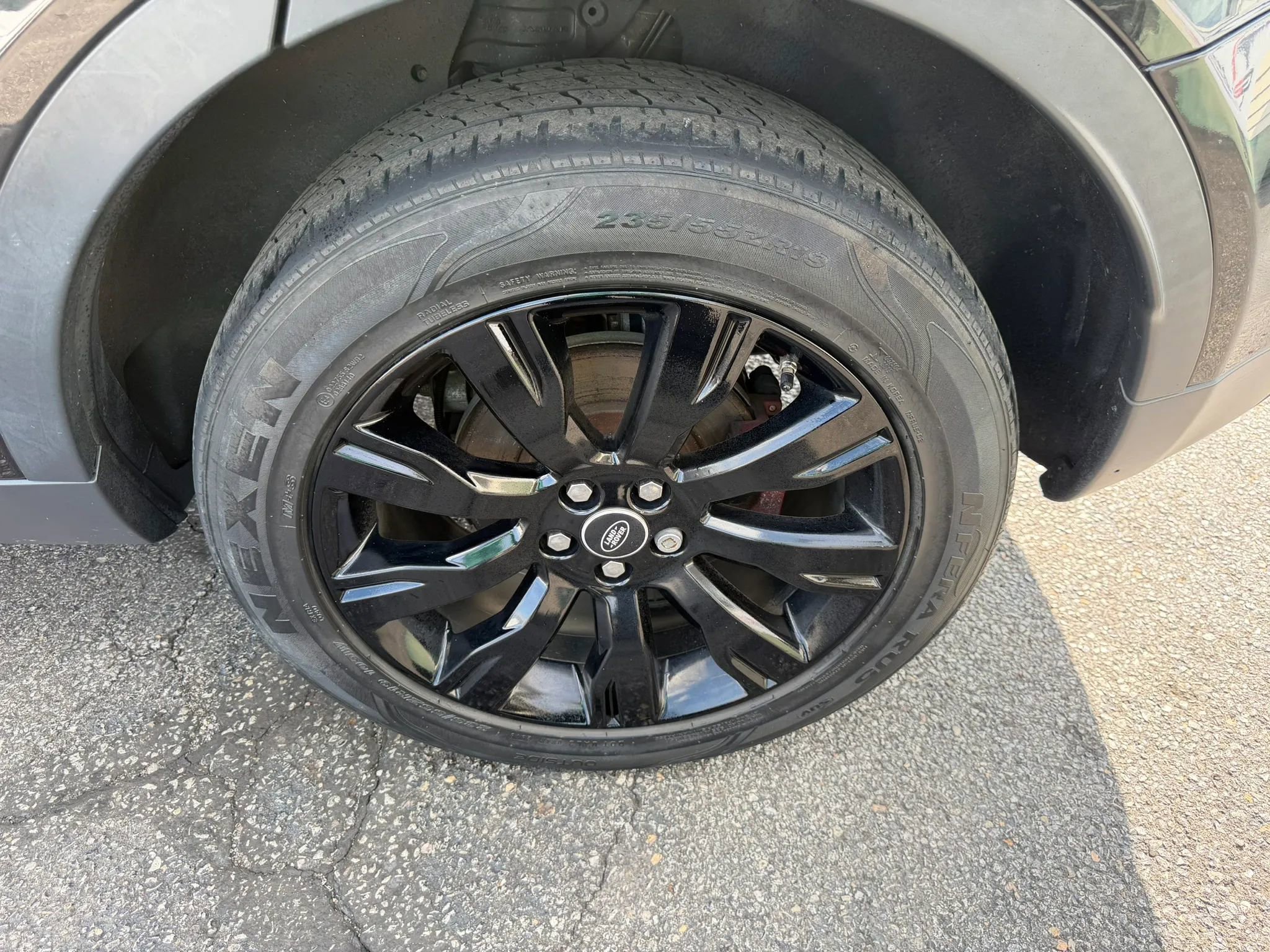 Used 2016 Land Rover Discovery Sport HSE Luxury image 76