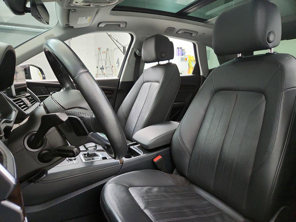 Used 2019 Audi Q5 2.0T Premium Plus w/ Premium Plus Package image 14