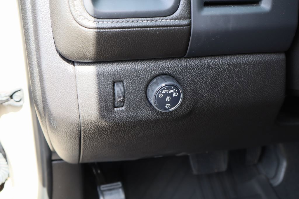 Certified 2022 GMC Canyon Elevation w/ Elevation Premium Package image 12