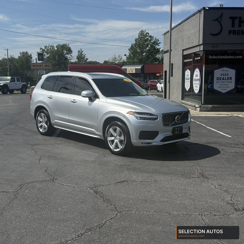 Used 2020 Volvo XC90 T6 Momentum