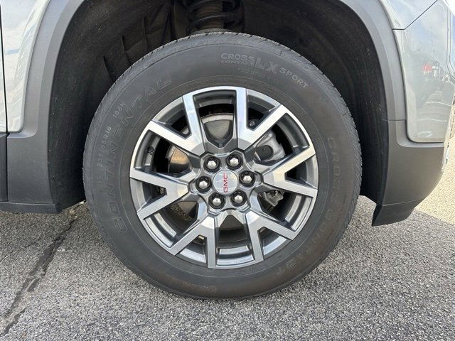 Used 2023 GMC Acadia SLT w/ Technology Package image 6