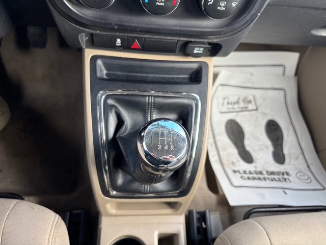 Used 2014 Jeep Patriot Sport image 19