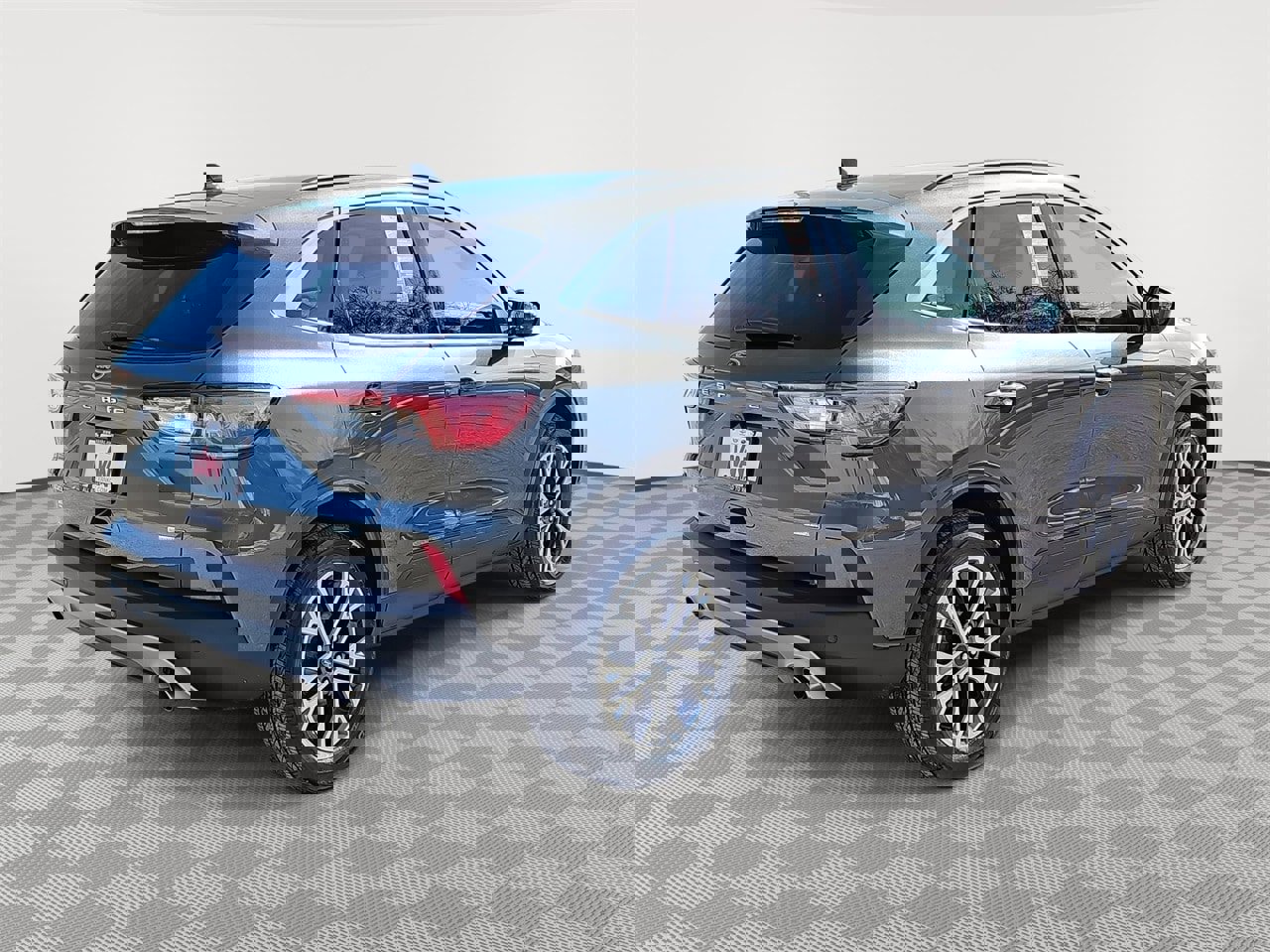 Used 2020 Ford Escape SEL image 5