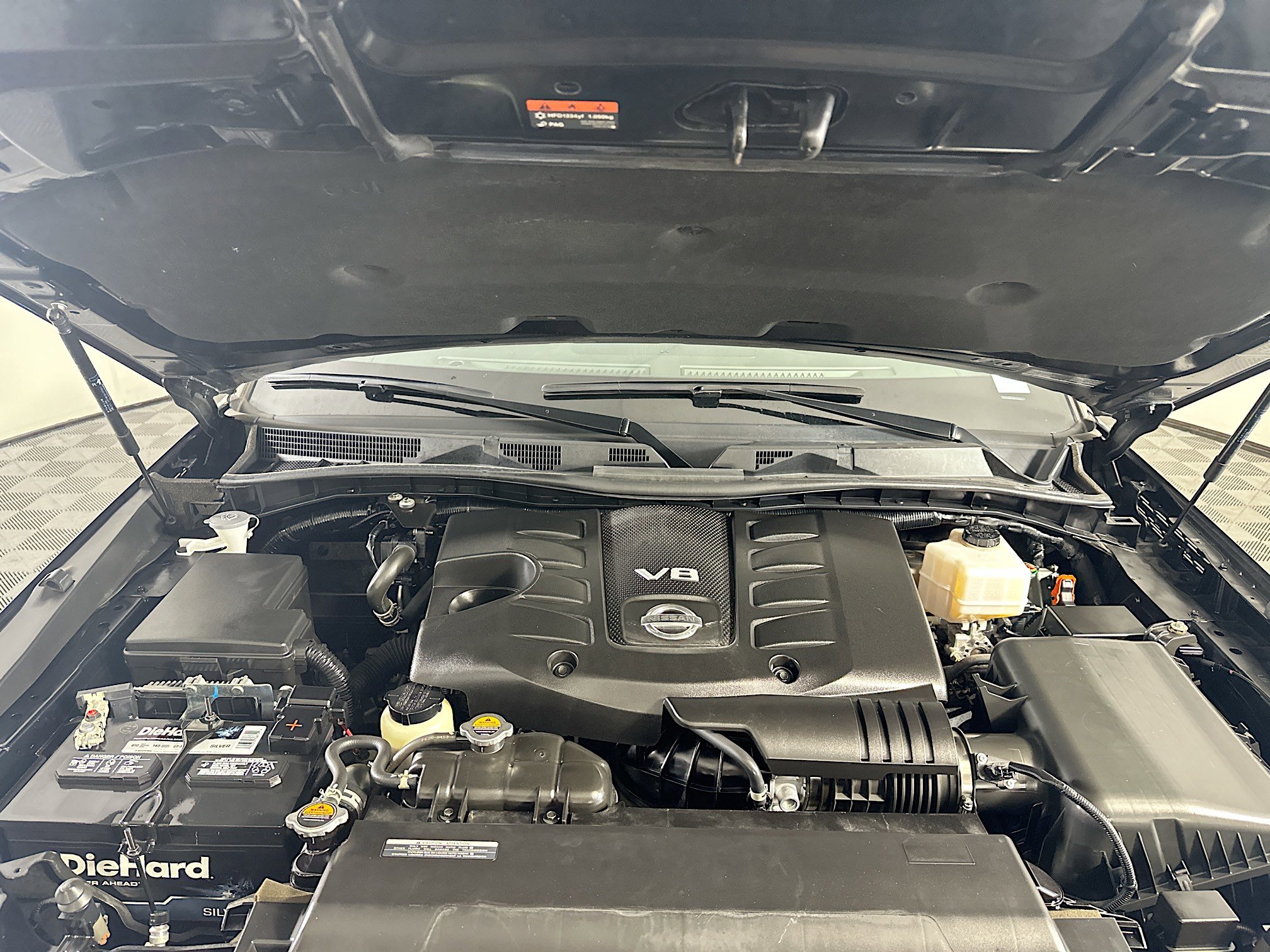 Used 2023 Nissan Armada SL w/ Midnight Edition Package image 37