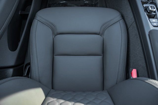New 2026 Volvo XC60 B5 Plus w/ Climate Package image 32