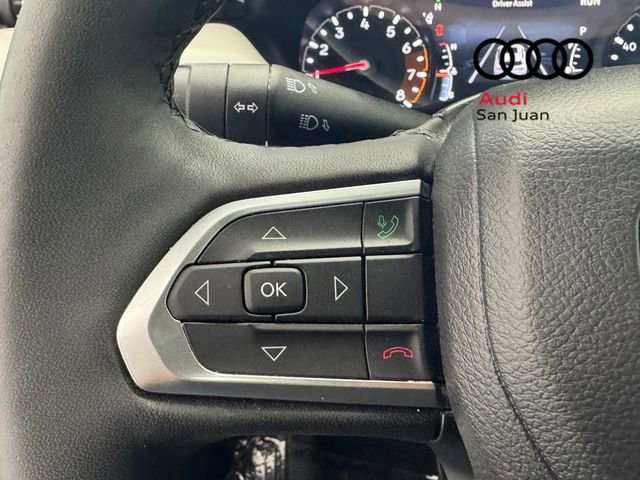 Used 2025 Jeep Compass Limited image 18