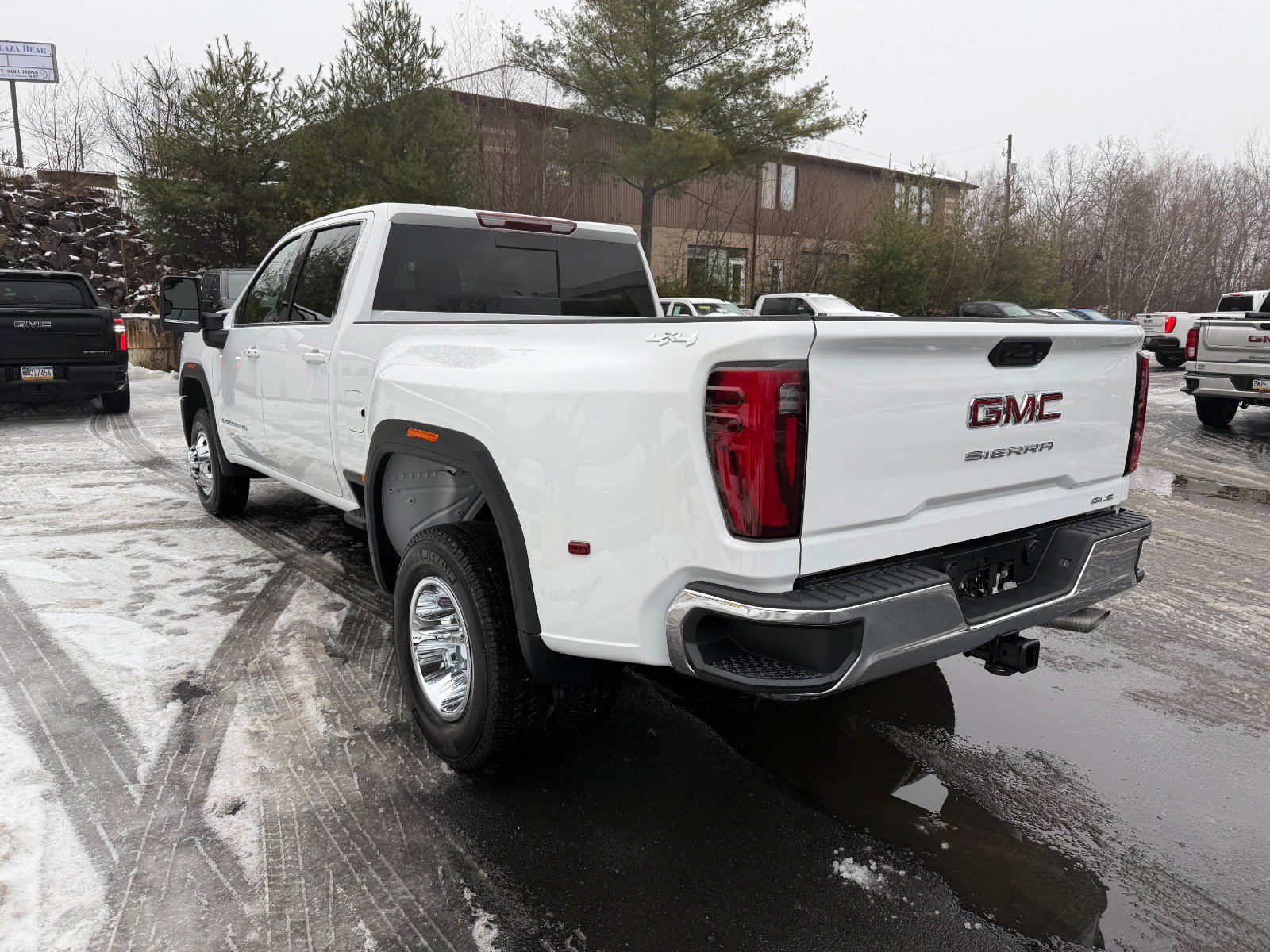 New 2026 GMC Sierra 3500 SLE w/ Preferred Package image 3