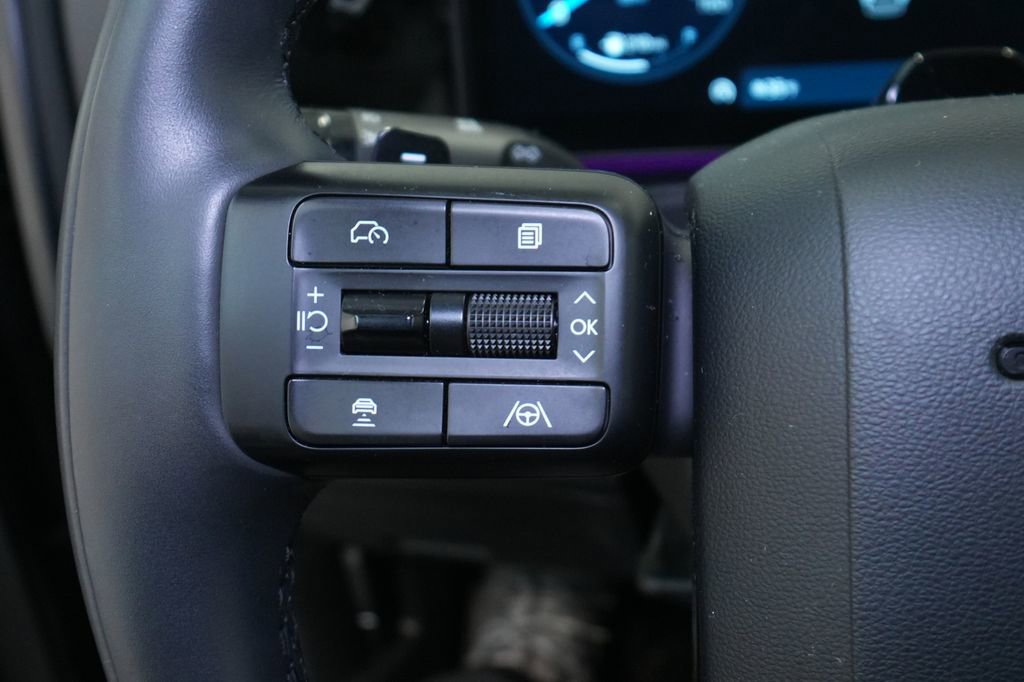 Used 2025 Hyundai Santa Fe Calligraphy image 47