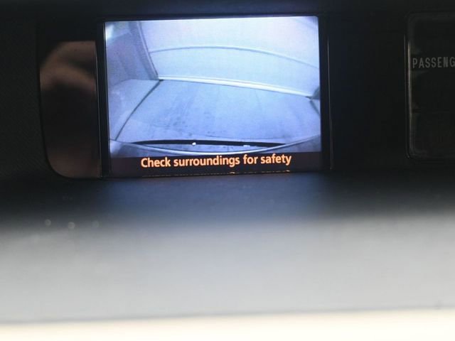 Used 2013 Toyota Sienna LE image 32