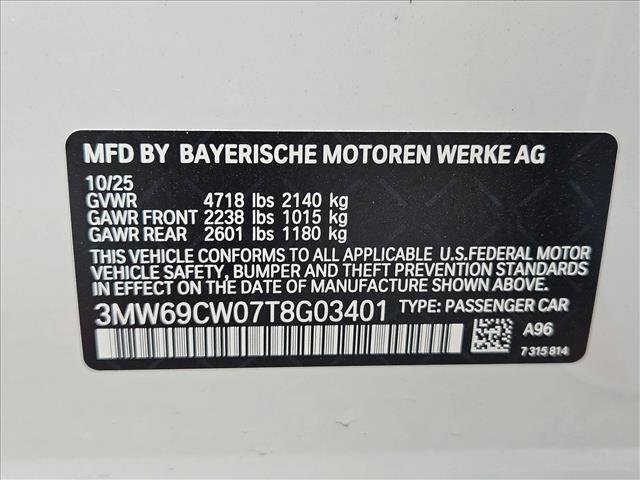 Used 2026 BMW 330i Sedan w/ Premium Package image 18