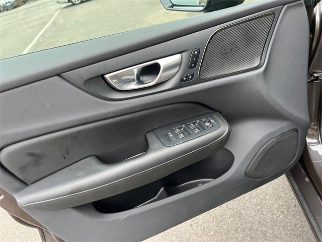 Used 2024 Volvo S60 B5 Plus image 15