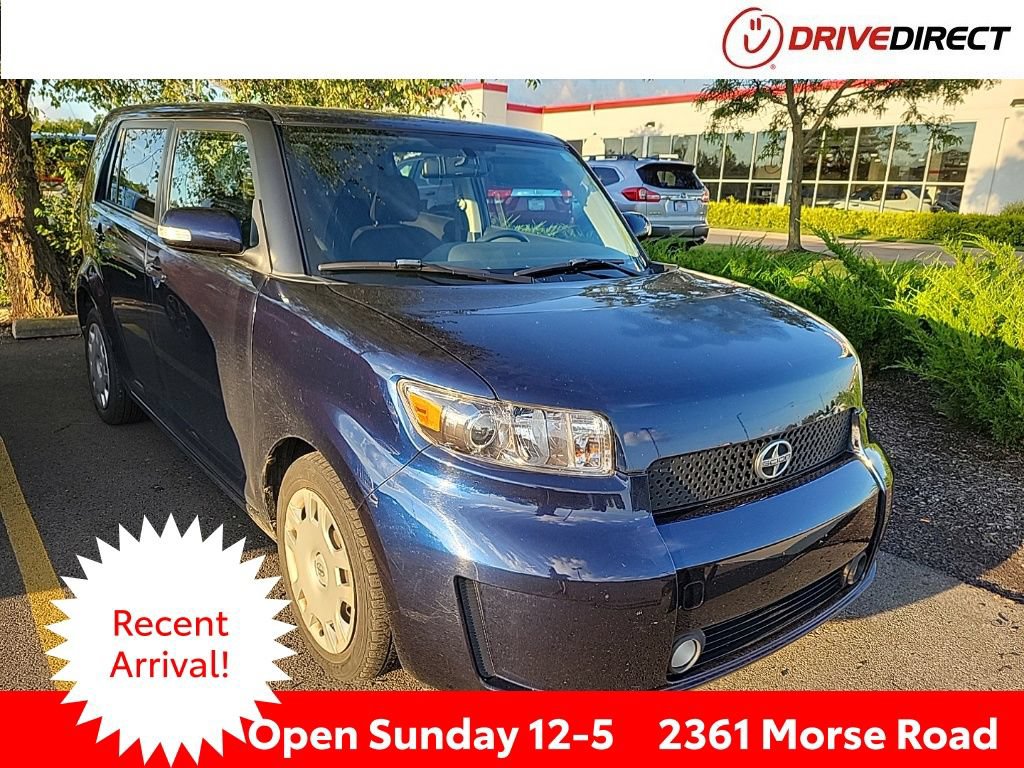 Used 2008 Scion xB FWD image 1