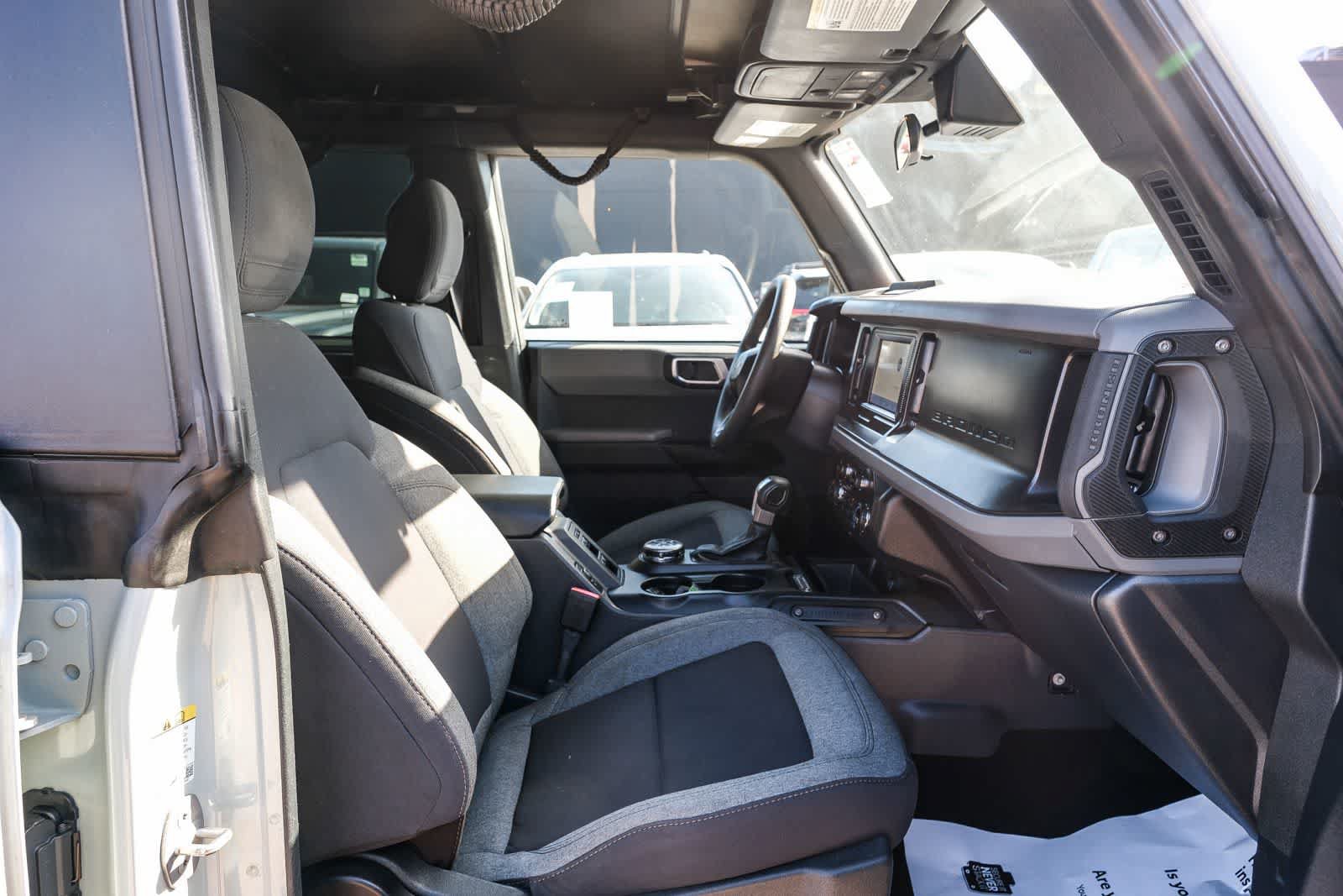Used 2022 Ford Bronco 4-Door AWD/4WD image 17